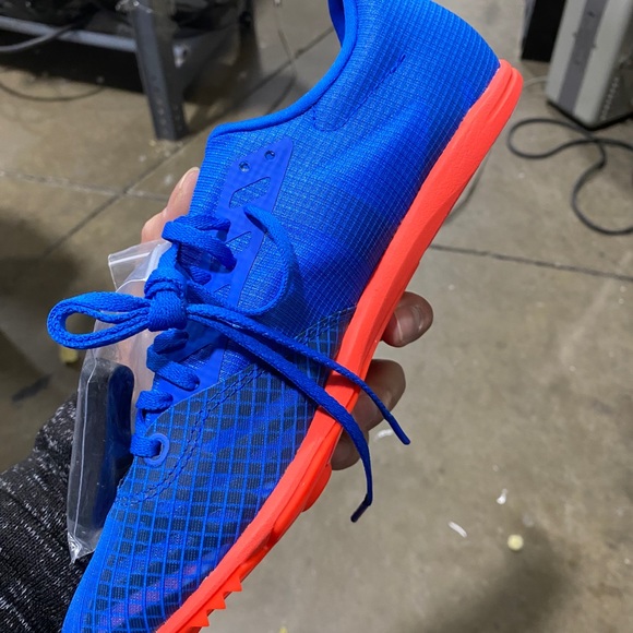 Adidas running cleats, Men's size 8.5 new without box - Picture 4 of 10